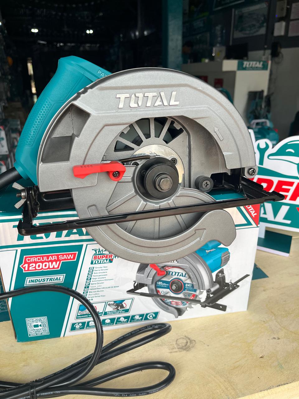 CIRCULAR 1200W TOTAL INDUSTRIAL UTS11218576